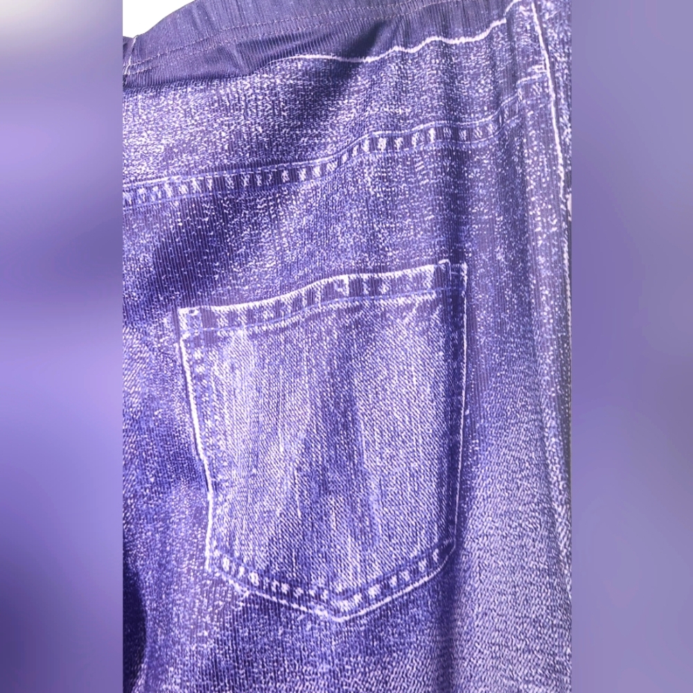 ⚡️🛍 4/$20 🛍 Purple Denim Print Leggings-Size 4XL (fits Like Size 20)- NWOT - Picture 5 of 9